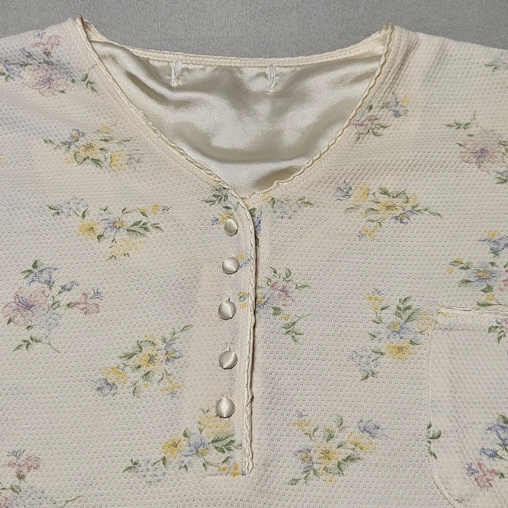 Vintage Floral Nightgown Womens XL White Pointelle Satin Trim Henley Sleepwear‎